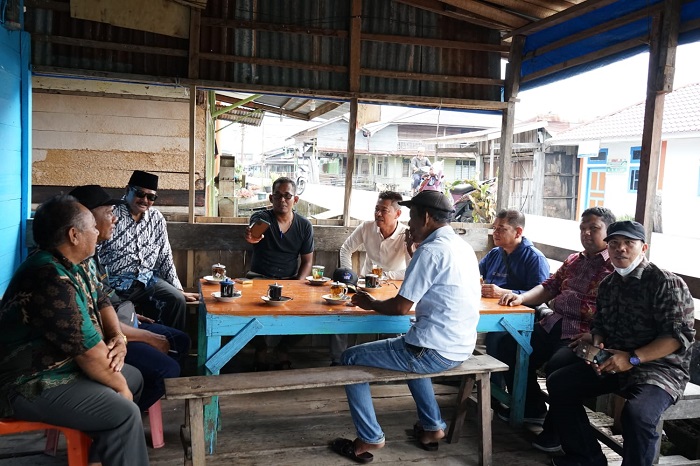 Afrizal Sintong Serap Aspirasi Masyarakat Pulau Halang Bawa Kadis PUPR dan Perikanan